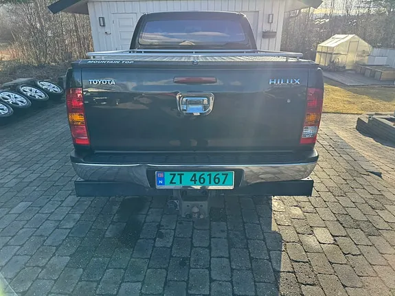 Toyota Hilux 2011 photo 4