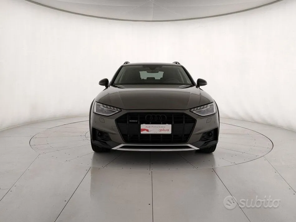 Audi A4 2024 photo 2