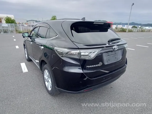 Toyota Harrier Elegance 2014 photo 3