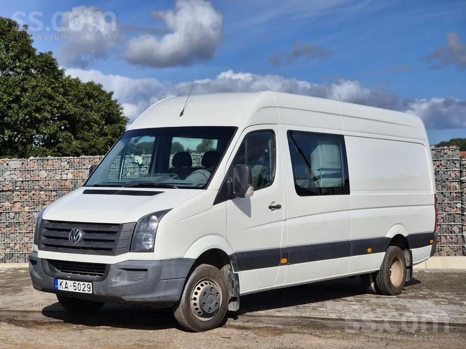 Volkswagen Crafter 2012 photo 2