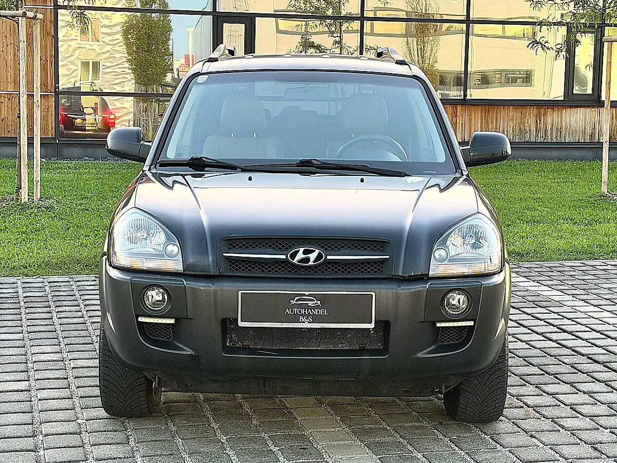 Hyundai Tucson 2006 photo 2