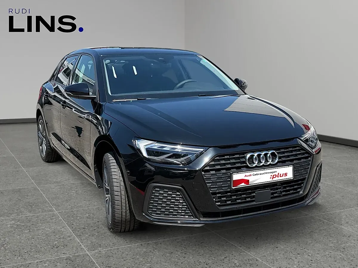 Audi A1 2026 photo 2