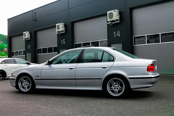 BMW 520I 1999 photo 5