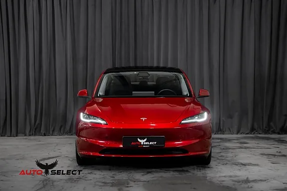 Tesla Model 3 2025 photo 5