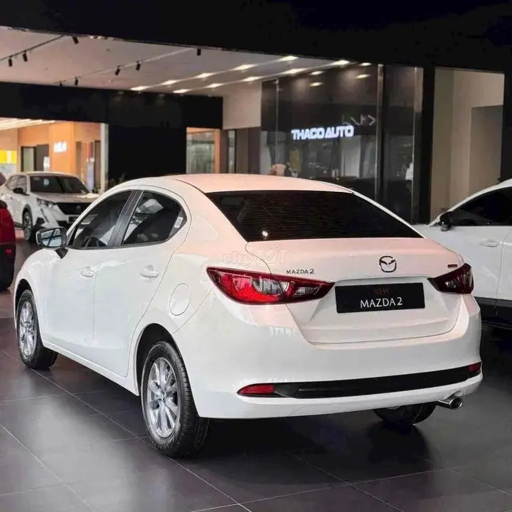 Mazda 2 photo 5