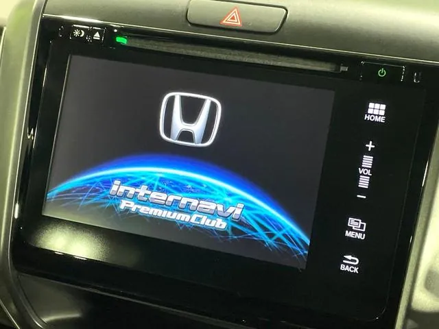 Honda Freede Hybrid 2018 photo 3