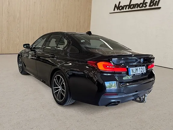BMW 530E 2023 photo 3