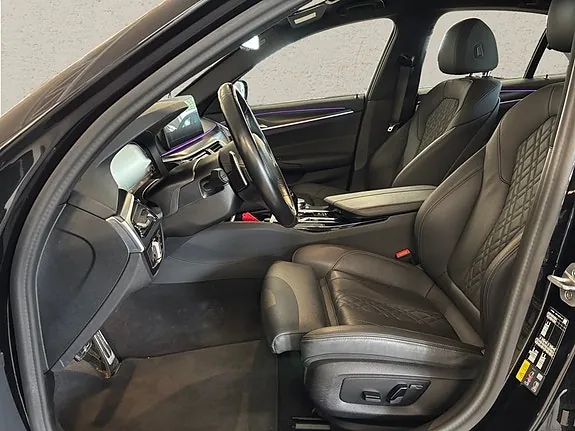 BMW 530E 2023 photo 4