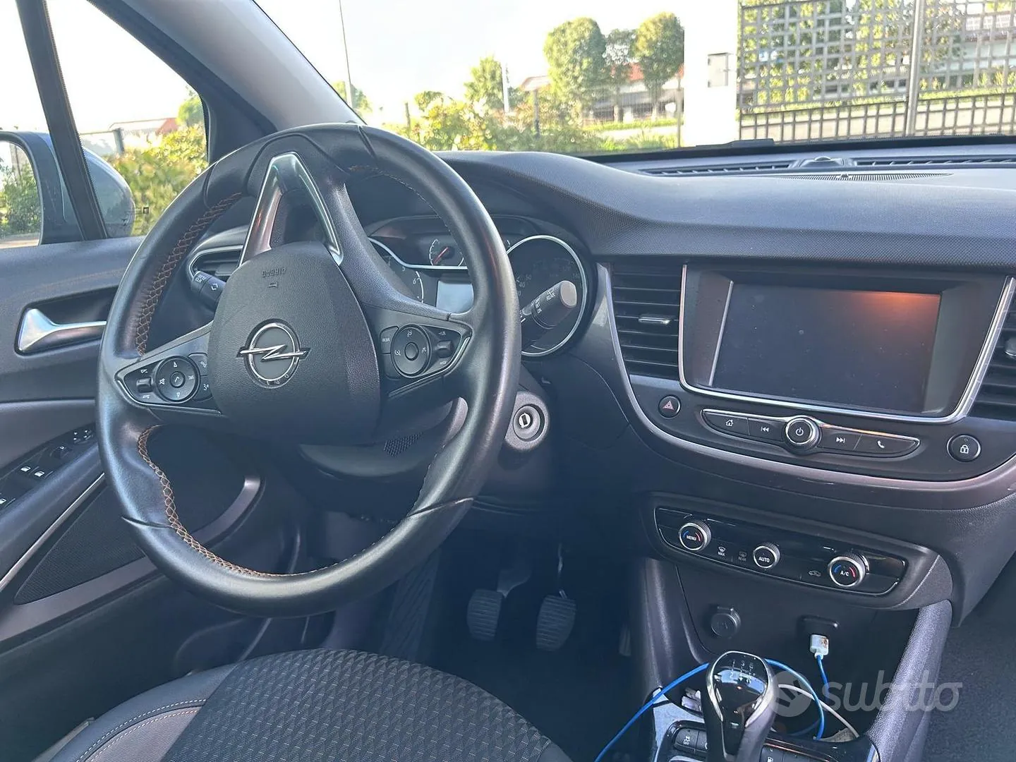 Opel Crossland X 2018 photo 3