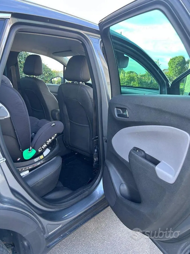 Opel Crossland X 2018 photo 4