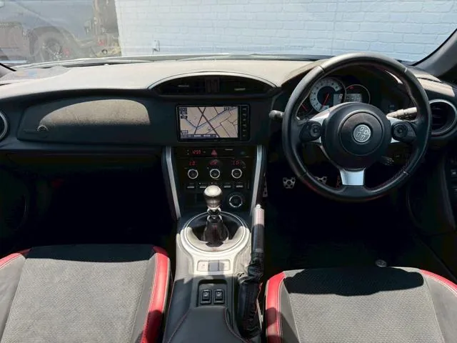 Toyota 86 2020 photo 2