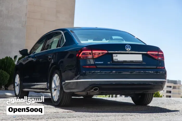 Volkswagen Passat 2019 photo 2
