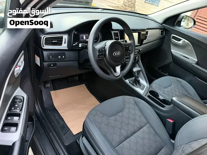 Kia Niro 2018 photo 4