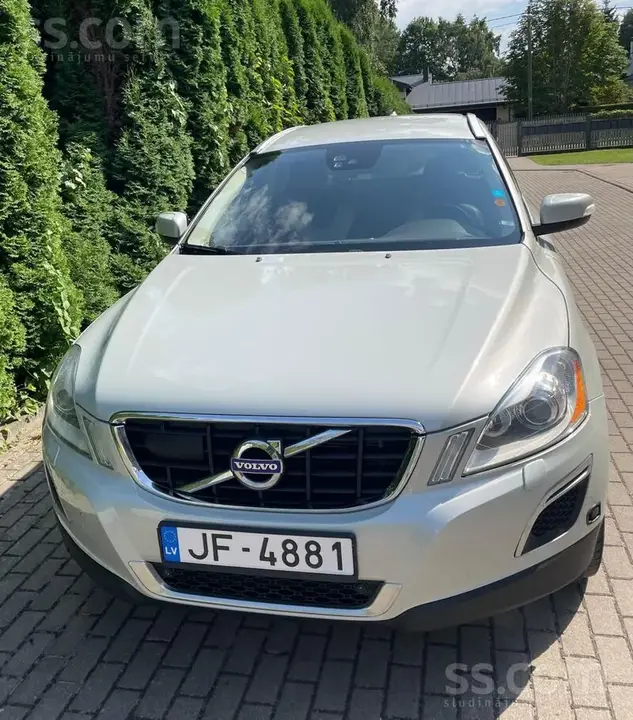 Volvo Xc60 2013 photo 2