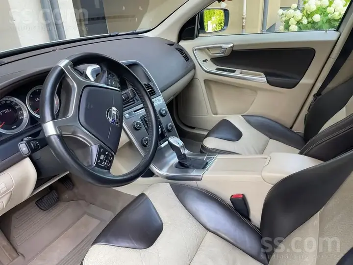 Volvo Xc60 2013 photo 4