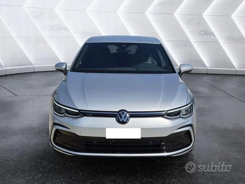 Volkswagen Golf 2021 photo 2