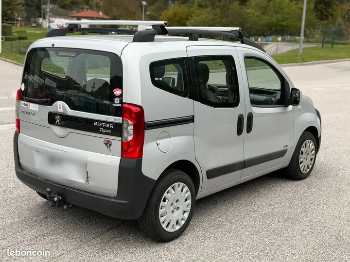 Peugeot Bipper Tepee 2013 photo 2