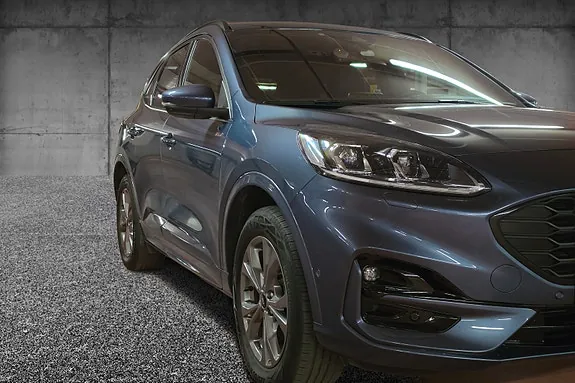 Ford Kuga 2023 photo 2
