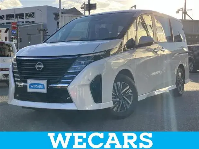 Nissan Serenade