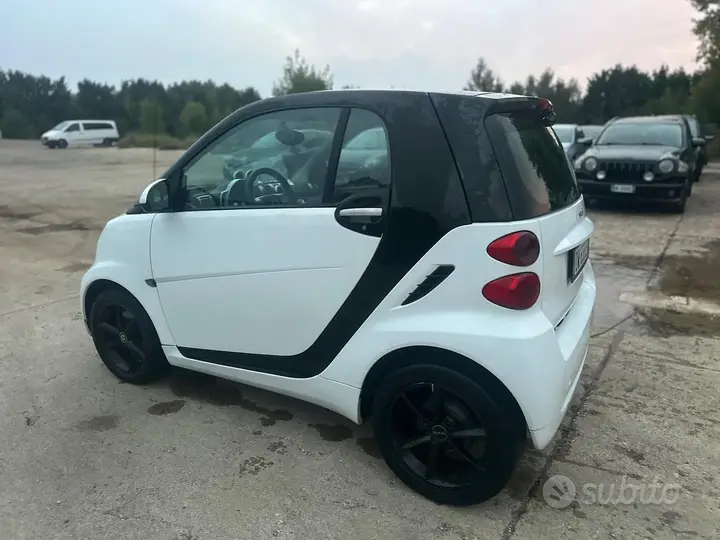 Smart Fortwo 2009 photo 4