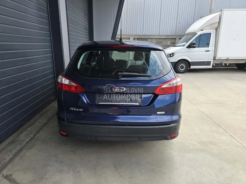 Ford Focus 2013 photo 4