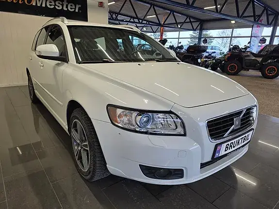 Volvo V50 2010 photo 5