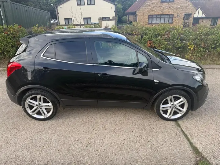 Vauxhall Mokka 2015 photo 2