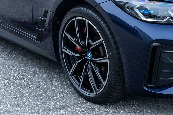 BMW I4 2024 photo 3