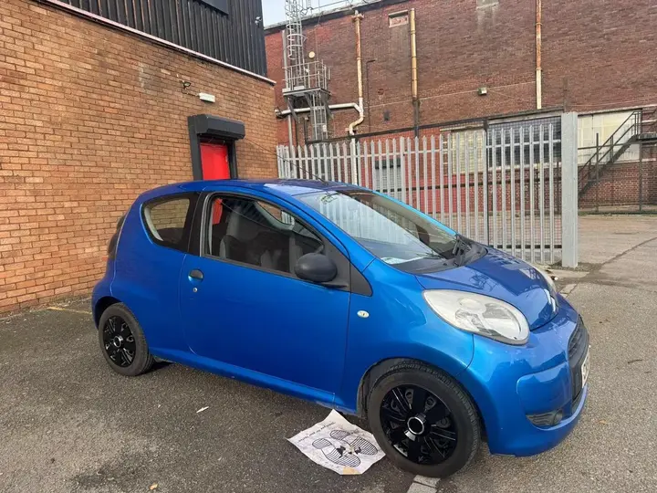Citroen C1 2011 photo 4