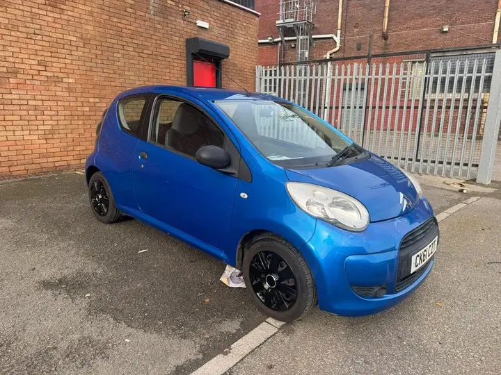 Citroen C1 2011 photo 2