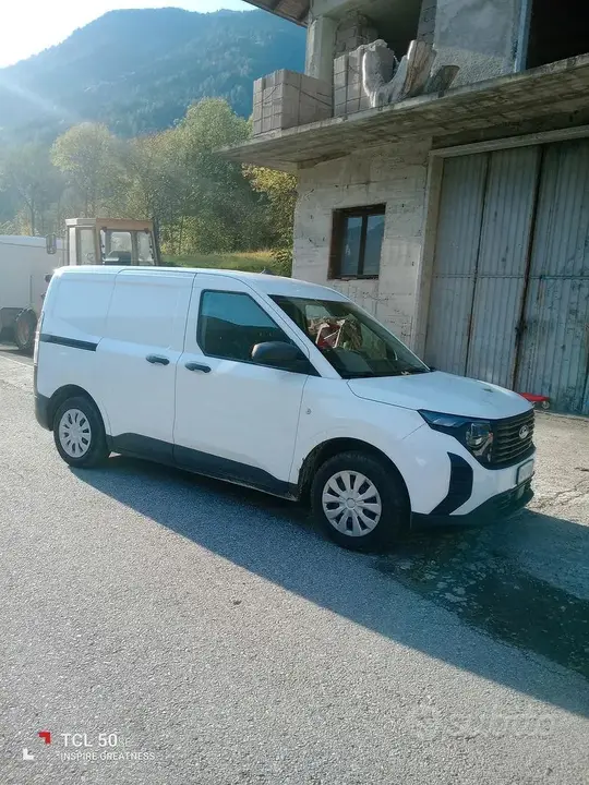 Ford Transit Courier