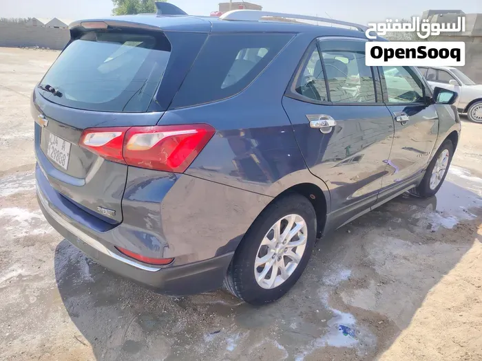Chevrolet Equinox 2018 photo 2