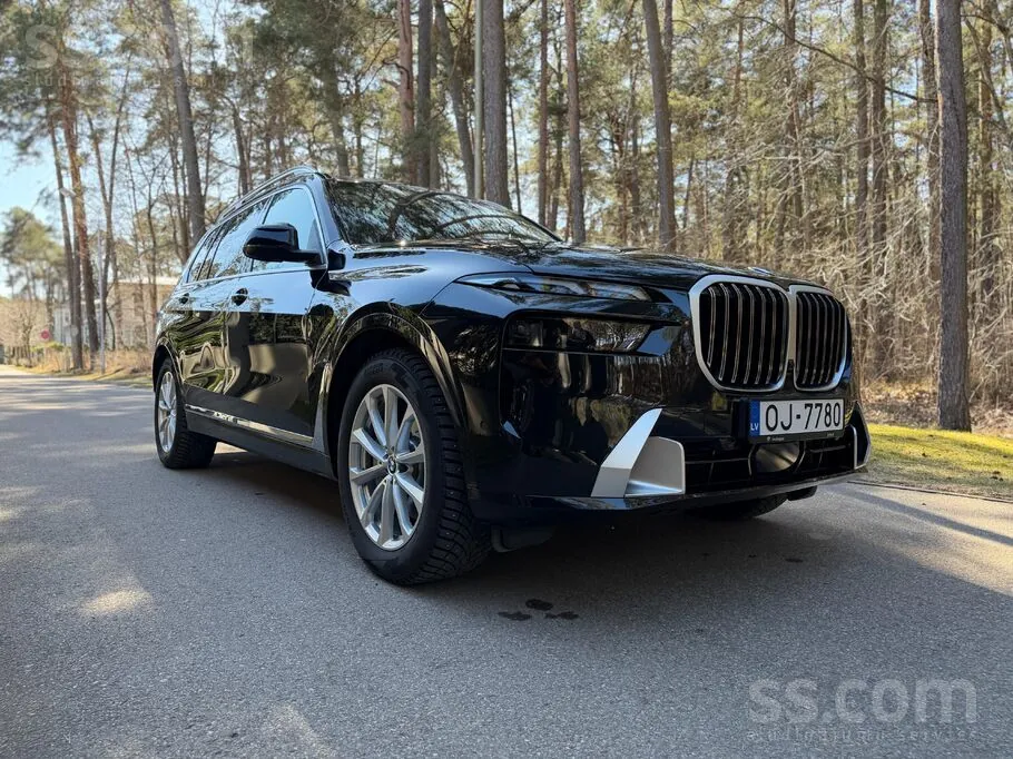 BMW X7 2025 photo 4