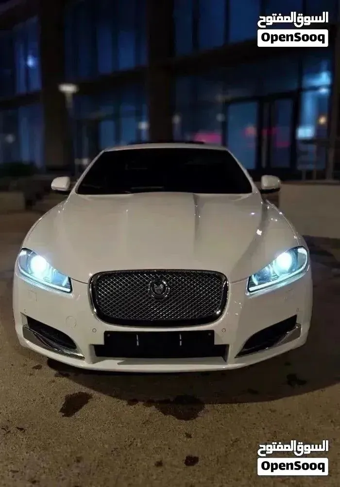 Jaguar Xf 2014 photo 2