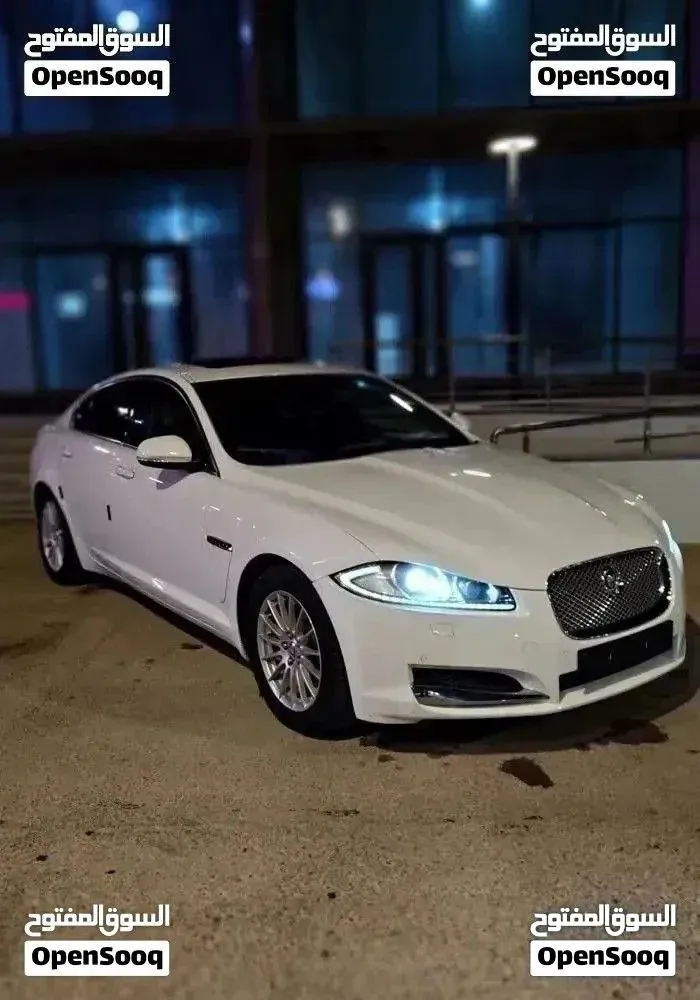 Jaguar Xf 2014 photo 4