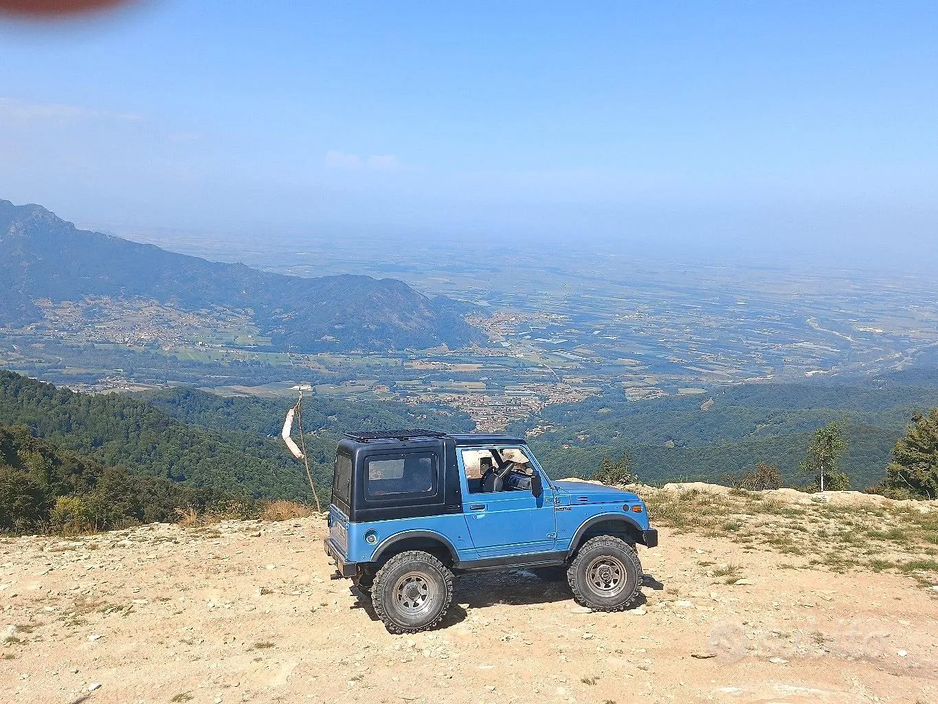 Suzuki Sj400