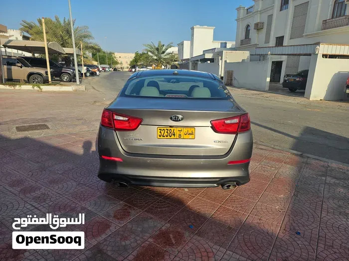 Kia Optima 2015 photo 2