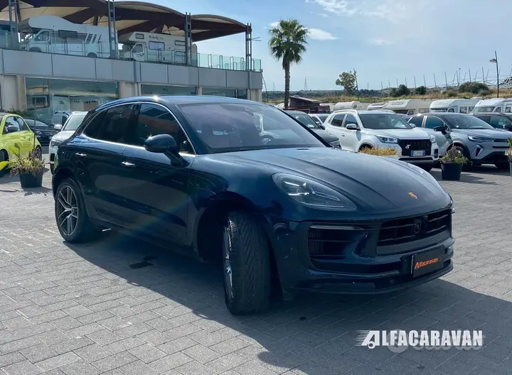 Porsche Macan 2023 photo 3