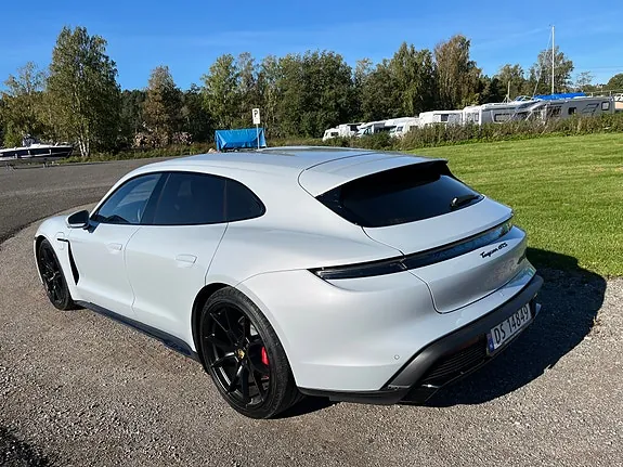 Porsche Taycan Gts 2022 photo 3