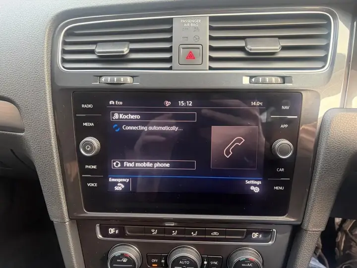 Volkswagen E-Golf 2020 photo 5