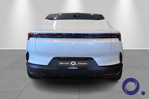 Polestar 4 2025 photo 4