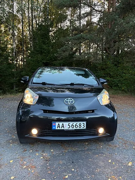 Toyota Iq 2009 photo 2