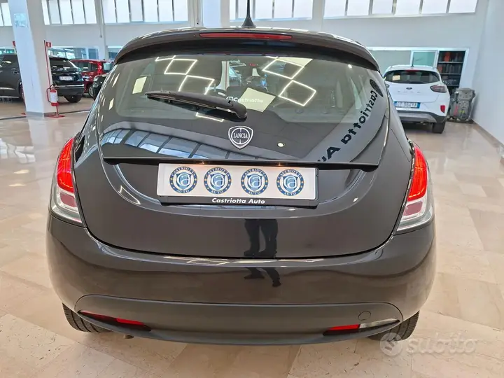 Lancia Ypsilon 2024 photo 4