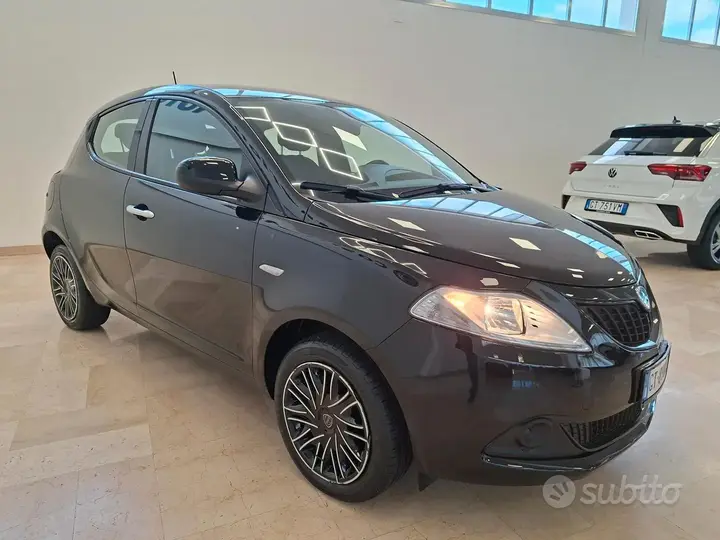 Lancia Ypsilon 2024 photo 3