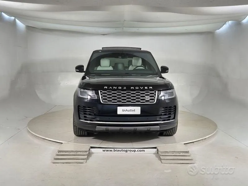 Land Rover Range Rover 2020 photo 2
