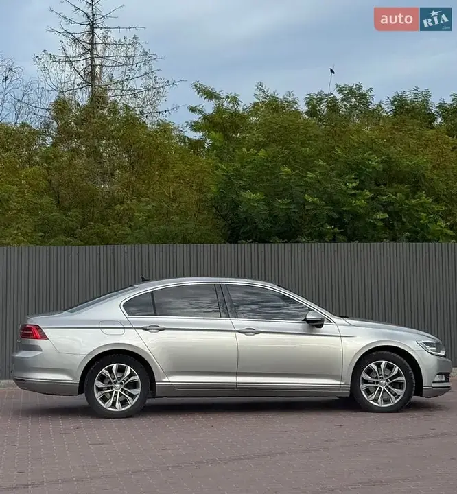 Volkswagen Passat 2015 photo 3