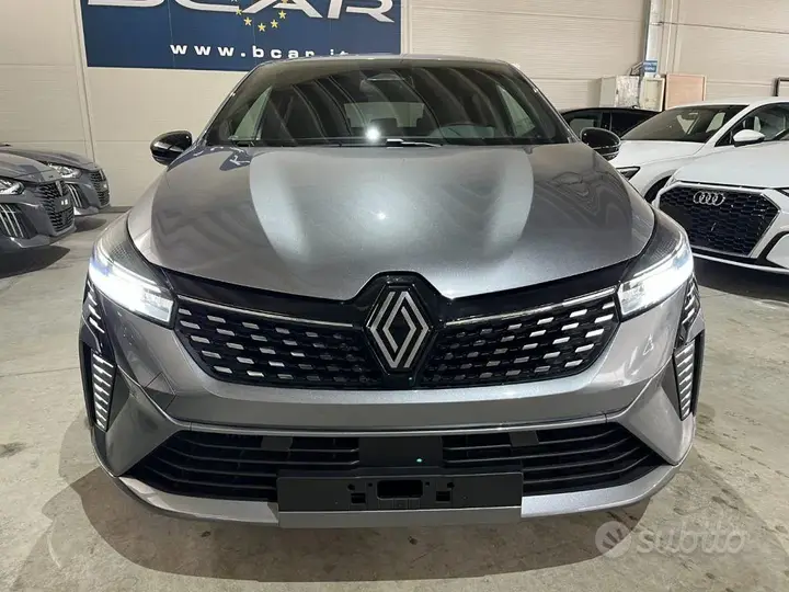 Renault Clio 2025 photo 2