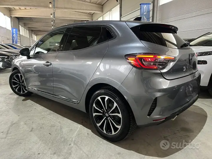 Renault Clio 2025 photo 5