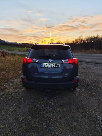 Toyota Rav4 2013 photo 3
