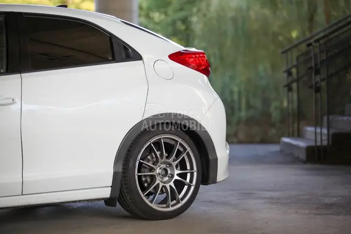 Honda Civic 2013 photo 5